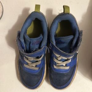 Nike toddler sneakers size 9c
